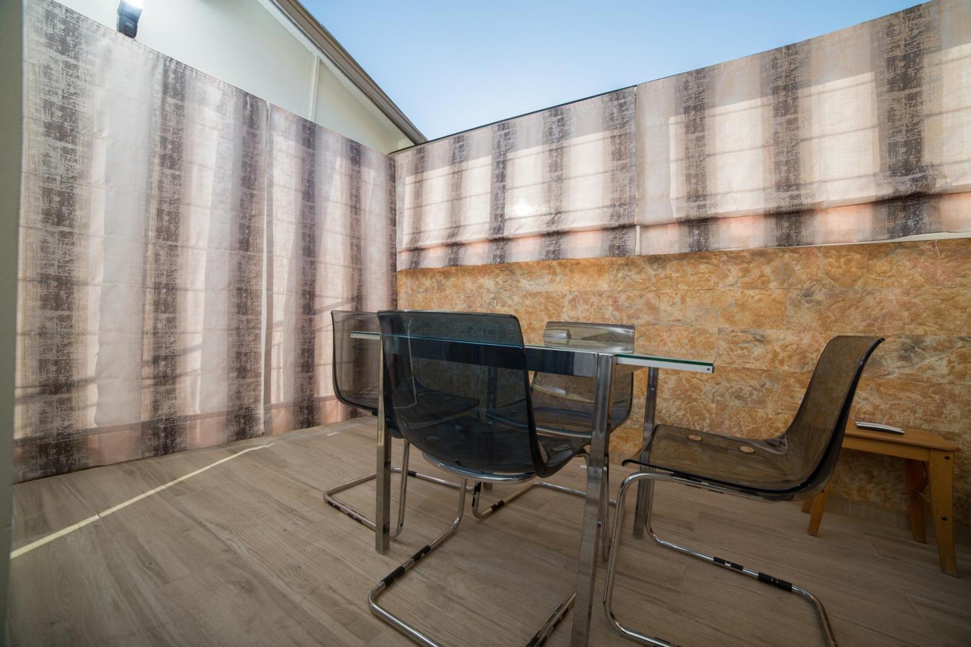Cosy Apartment With Terrace Near Metro Station Athen Exterior foto